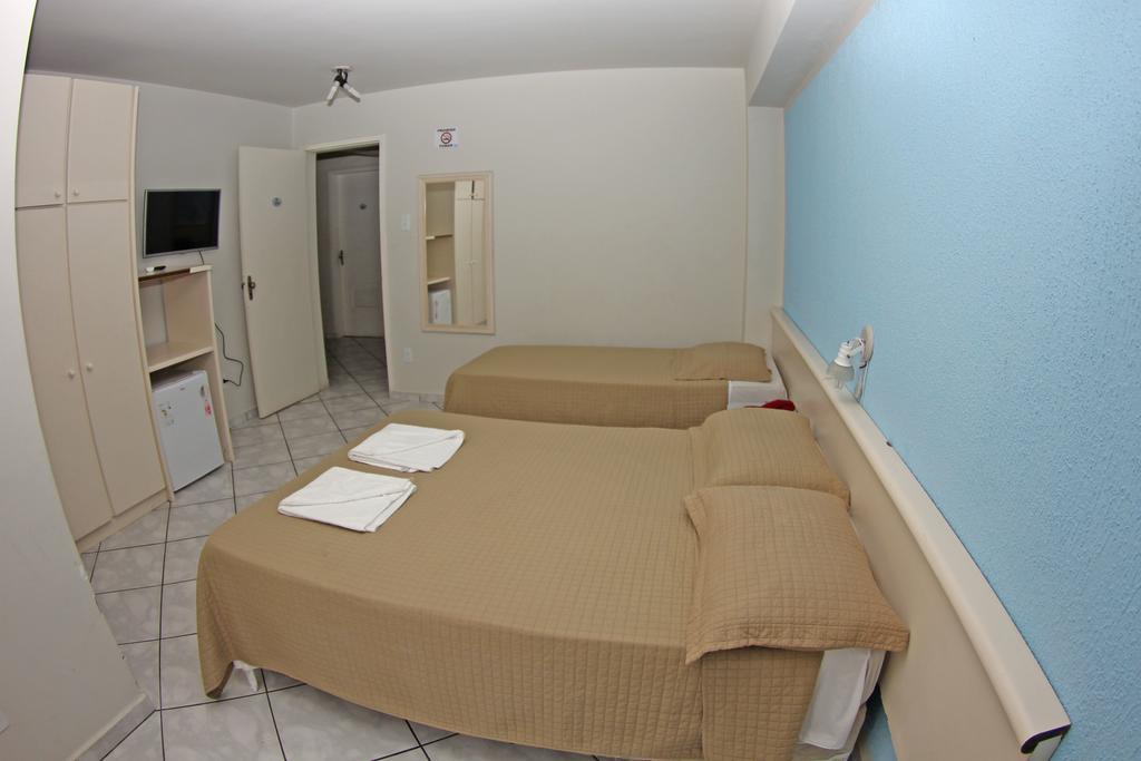Atlantico Sul Hotel Laguna Habitación foto